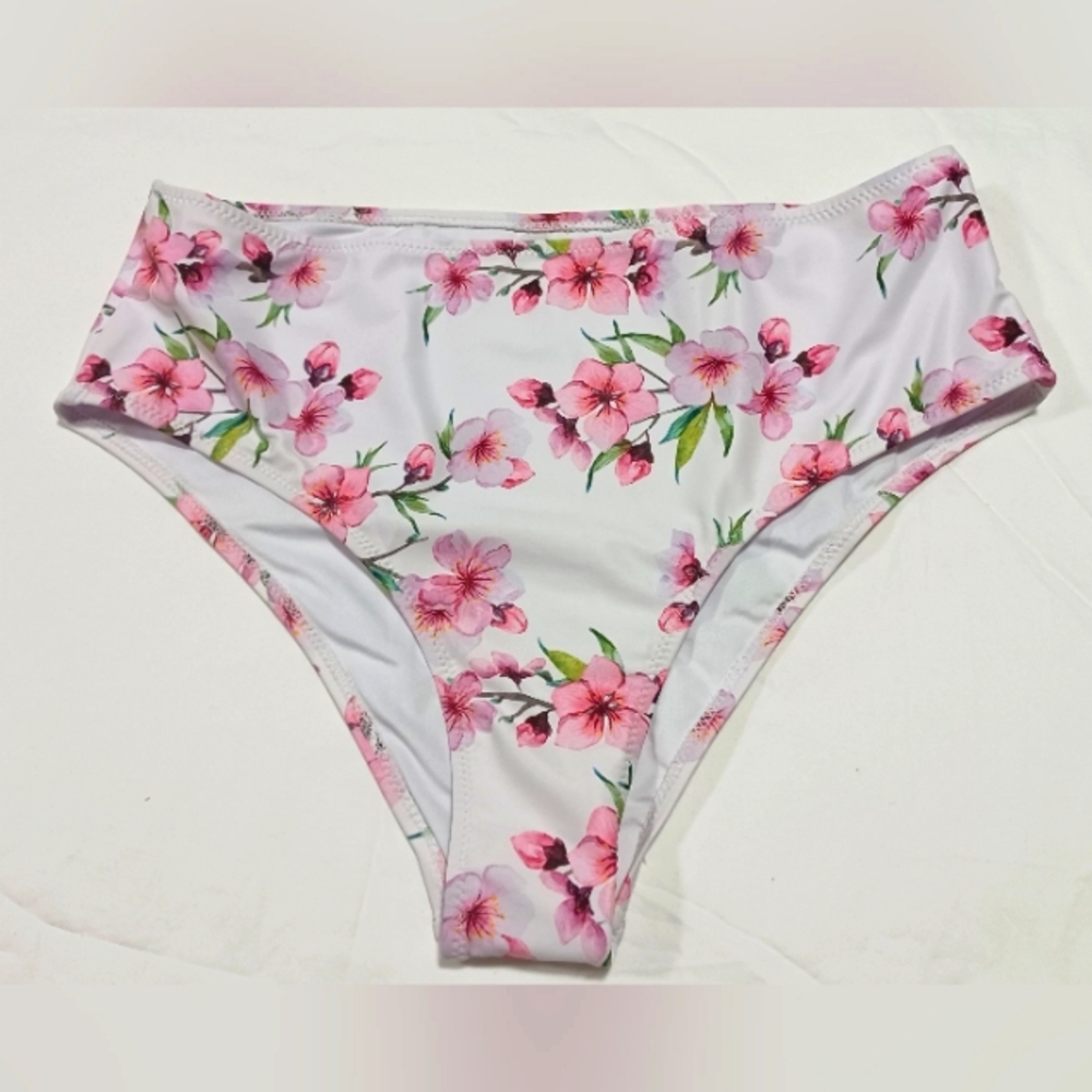Beachsissi Bikini bottom  New without tags  (#85)